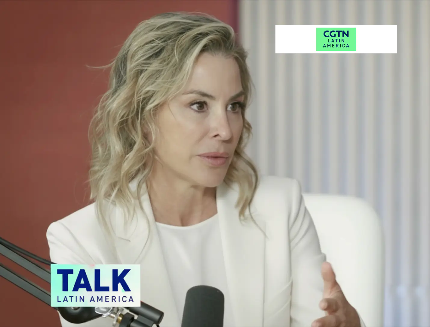 Construye tu propio castillo: Silvina Moschini sobre las mujeres y el dinero