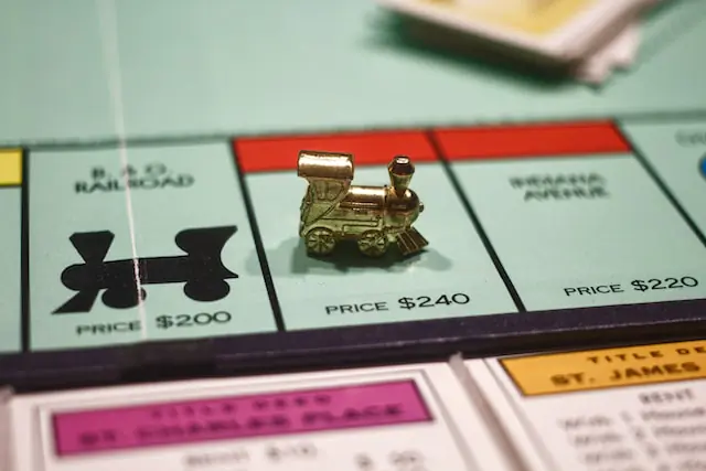 Del Monopoly a la tokenización: lecciones del juego más famoso del mundo