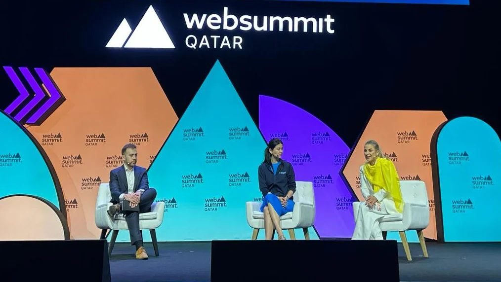 Unicoin sube al escenario de Web Summit Qatar y define el futuro de las criptomonedas en Oriente Medio